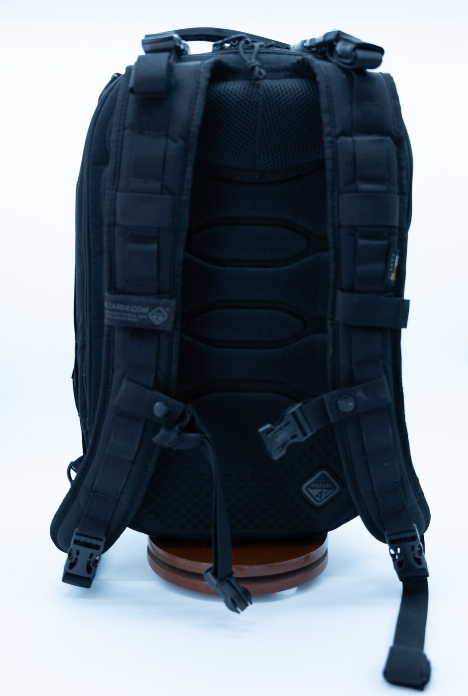 Hazard 4 Pillbox 29.5L — espalda (pieza real en venta)